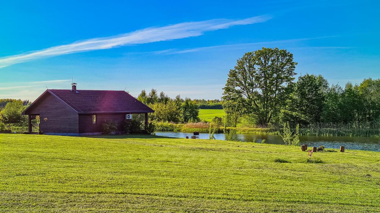 Holiday House "Bruklenes" Talsi Esterno foto