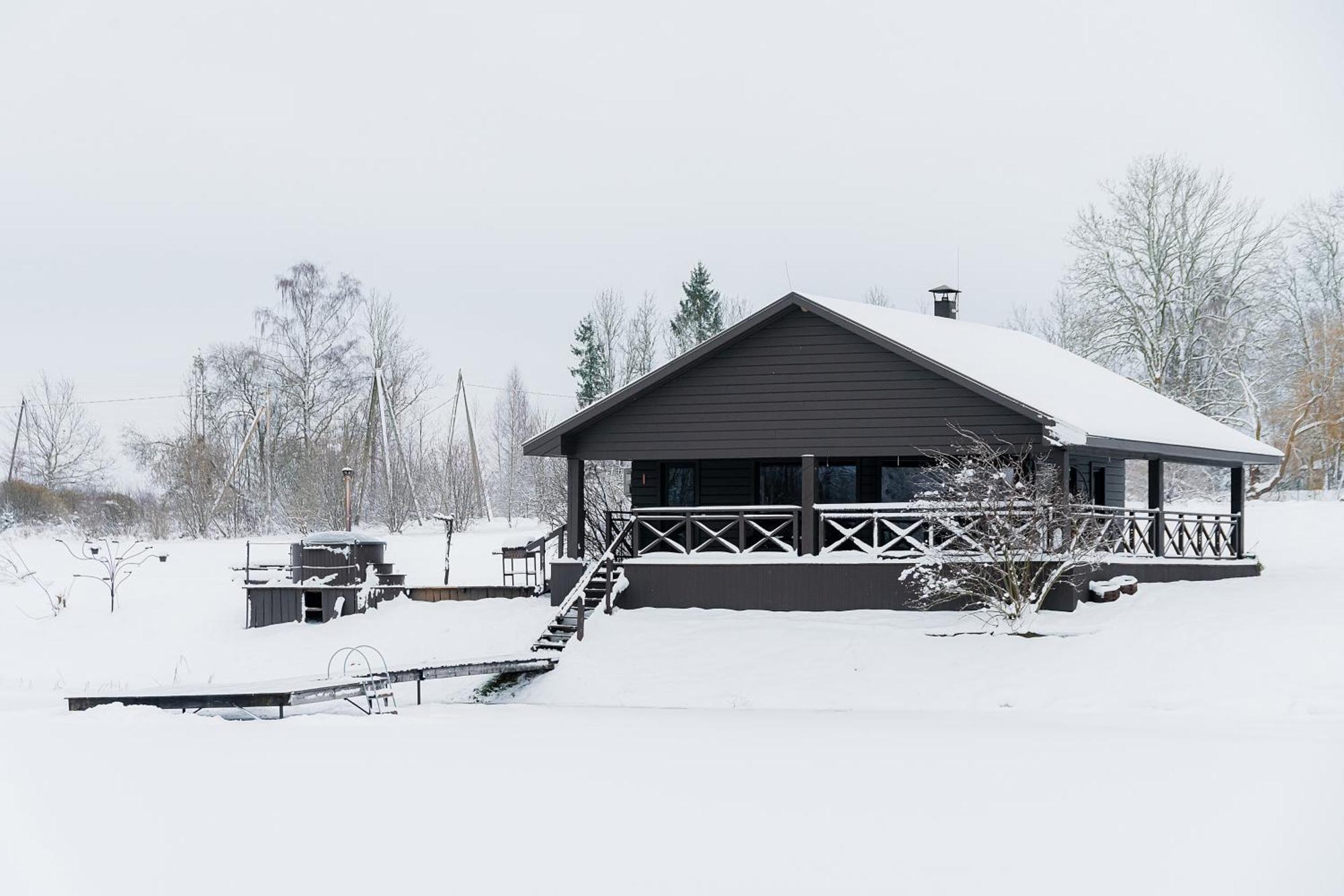 Holiday House "Bruklenes" Talsi Esterno foto